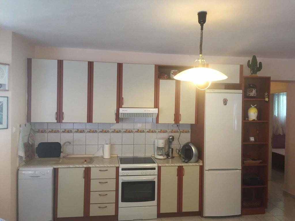 Chanioti Center Apartment ภายนอก รูปภาพ